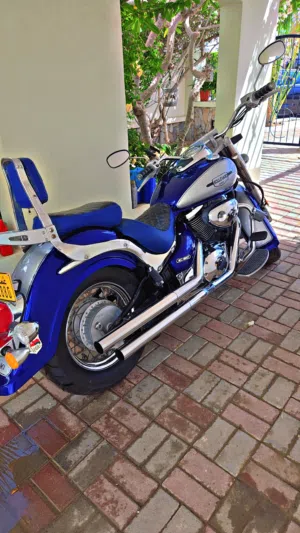 سيزوكي بوليفار 800cc في منتهى النظافة موديل 2008