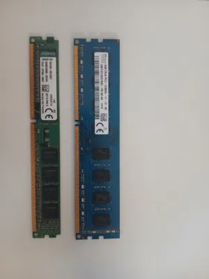 رامات كمبيوتر DDR3 بحجم 4gb الثنتين ب 8 دنانير Kingston و SKhynix