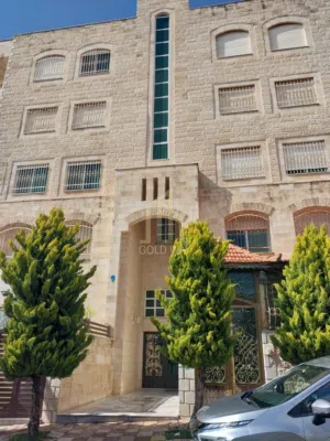شقة طابق رابع 177م في أرقى مناطق خلدا بسعر مميز /ref 1204