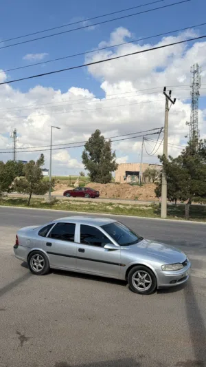 Used Opel Vectra in Irbid