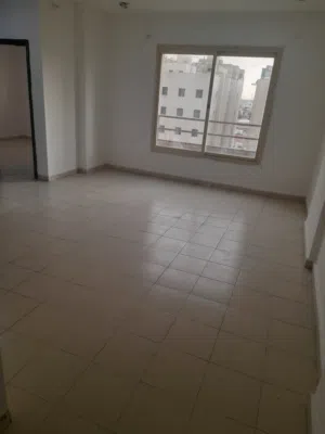 للايجار شقه غرفتين وصاله حمام مطبخ حولي قطعه 1 عائلات الايجار 235 +تأمين كهرباء