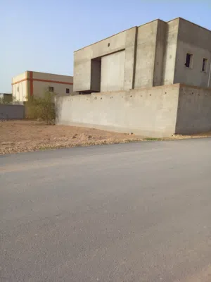 قطة أرض للبيع