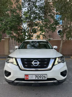 نيسان باتفندر  موديل 2018  خليجي  147500km