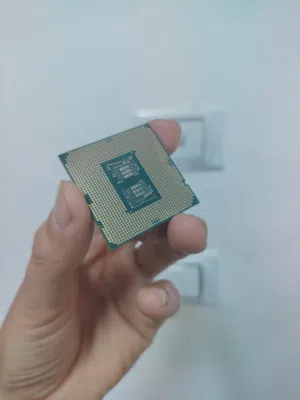للبيع معالج Intel Core i7-10700