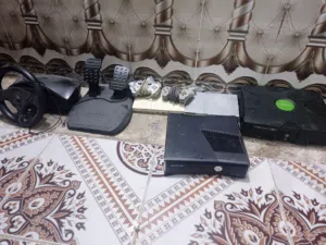 بلي تو عدد ثنين فحم وإكس بوكس اورجنال واكسبوكس 360 أيضا فحم لاكن الجويستكك والدركسون شغالين