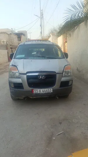 سياره استاركس 2005