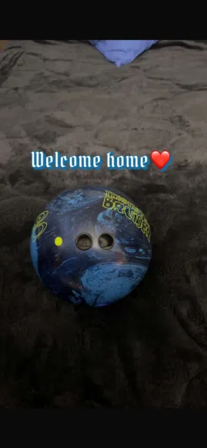 Monster bruiser bowling ball كرة بولنج
