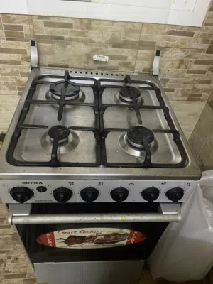 Whirlpool oven, super general ranger and cylinder for sale excellent condition