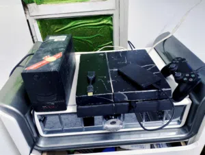 بلي4 فات مهكر نضام11 نص تيرا مع يو بي اس مع هارد خارجي واحد تيرا ويدة وحدة وقرص باتل فيلدv