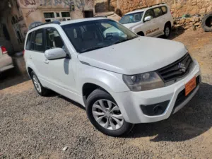 Suzuki . Grand Vitara . 2013 . Used2