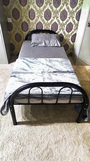 1 Bedroom . Furnished . Monthly4