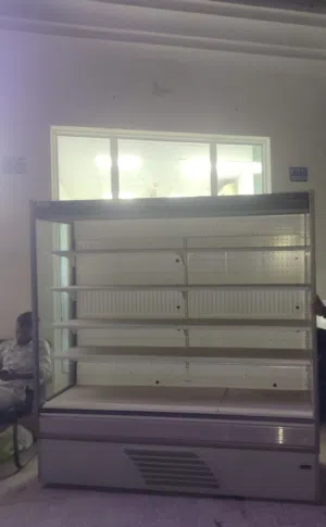 ثلاجه كبيره ممتازه