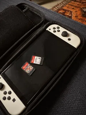 Nintendo with 2 free games Mario cart and super smash bros used only 1 week but no problem with it
