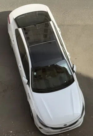 Used Kia K5 in Mecca