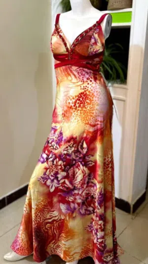 فستان تركي ملكي فاخر  Luxurious royal Turkish dress