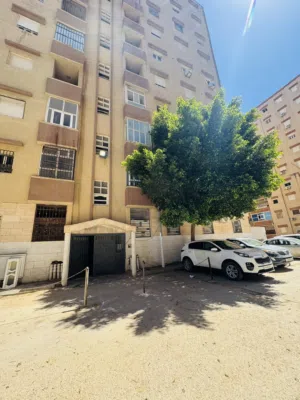 بسعر مغري شقة في ابن النفيس 180 م2 الدور السابع