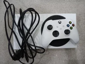 اكس بوكس سيريس اس/ Xbox series s  للبيع فقط