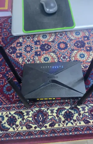 راوتر (مودم ) D-Link للبيع بحالة ممتازة بحالة الجديد.