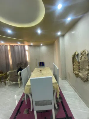 شقه للايجار في المهندسين مكونه من 3 غرف و 3 حمام