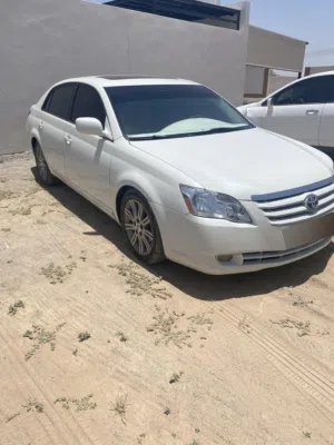 Used Toyota Avalon in Buraimi