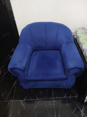 كنب للبيع بغرض السفر بسعر مناسب