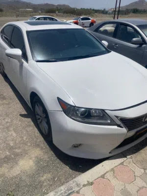 Used Lexus ES in Al Dakhiliya
