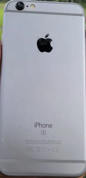 Apple iPhone 6S 64 GB in Tripoli