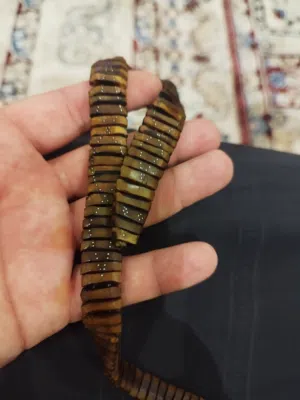 مسباح نواة التمر النادر