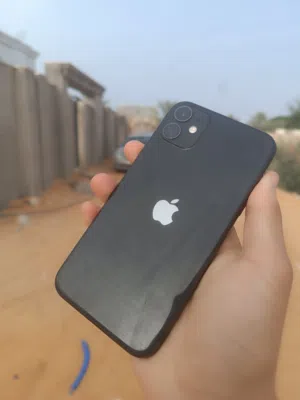 Apple iPhone 11 64 GB in Tripoli