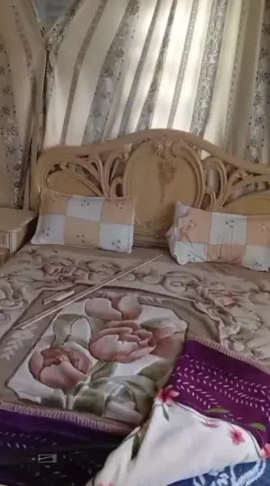بوفير ثلاثة قطع ايطالي حالته جيده جدا