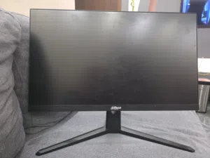 مستعمل بحالة جيدة جدا 165HZ 27 انش خالية من الخدوش