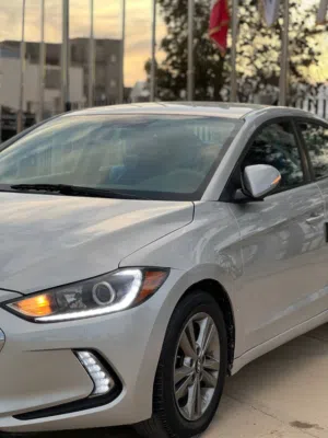 Hyundai Elantra 2018