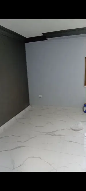 شقة فارغه للايجار في المدينه الرياضيه 3 نوم سوبر ديلوكس مجدده بالكامل الايجار