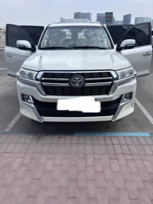 Toyota Land Cruiser 2016 VXR V8