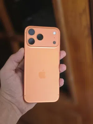 Iphone 17 pro max  256GB orange    100% battery