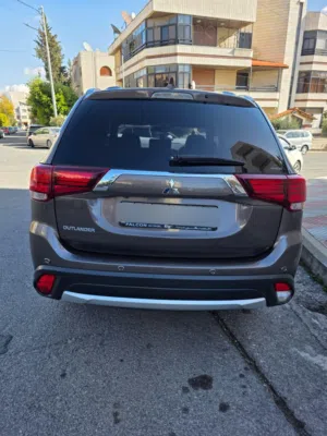 Used Mitsubishi Outlander in Amman