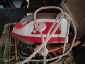 مكواه للبيع
