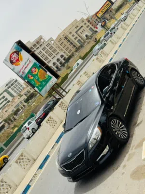 Used Kia Cadenza in Tripoli