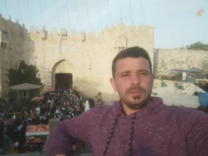 همام نعمان الشروف 