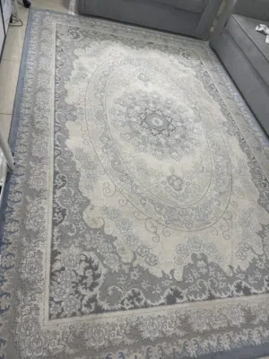 زوليه مع طاوله مع كرسي