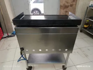 عدة مطعم للبيع