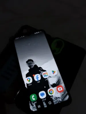 للبيع معاه زوز كفرات A03 كور
