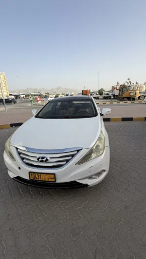 Hyundai sonata