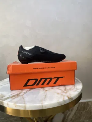 حذاء سيكل رياضي DMT