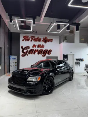 Used Chrysler 300 in Ajman
