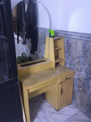 ميز تواليت و مراية اصلي