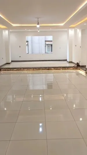 4 Bedrooms . 3 Bathrooms . 300 m21