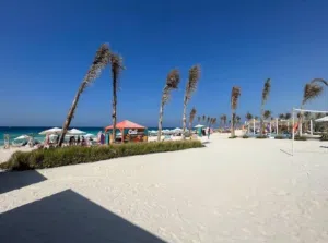 هبيه الشالية ده استلام فوري متشطب بالكامل Sea view في الساحل الشمالي مطلوب 470 ألف