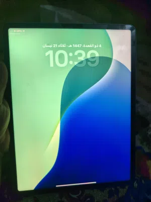 ايباد برو m2 12.9 انش يدعم خط تواصل واتسب