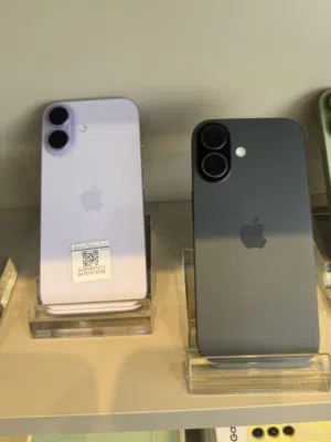 جديد اكتيف بدون بوكس iPhone 17-256 متوفر لدى سبيد سيل